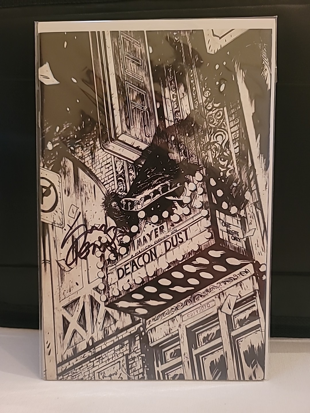 VANISH #2 (2022)  1:75 INCENTIVE  JOHNSON VIRGIN VARIANT Signed By Ryan Stegman