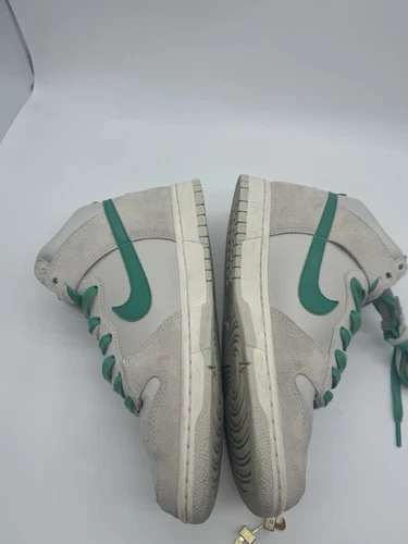 Nike Dunk High First Use Sail Light Bone Green Noise DH0960-001 Mens Size 9 US