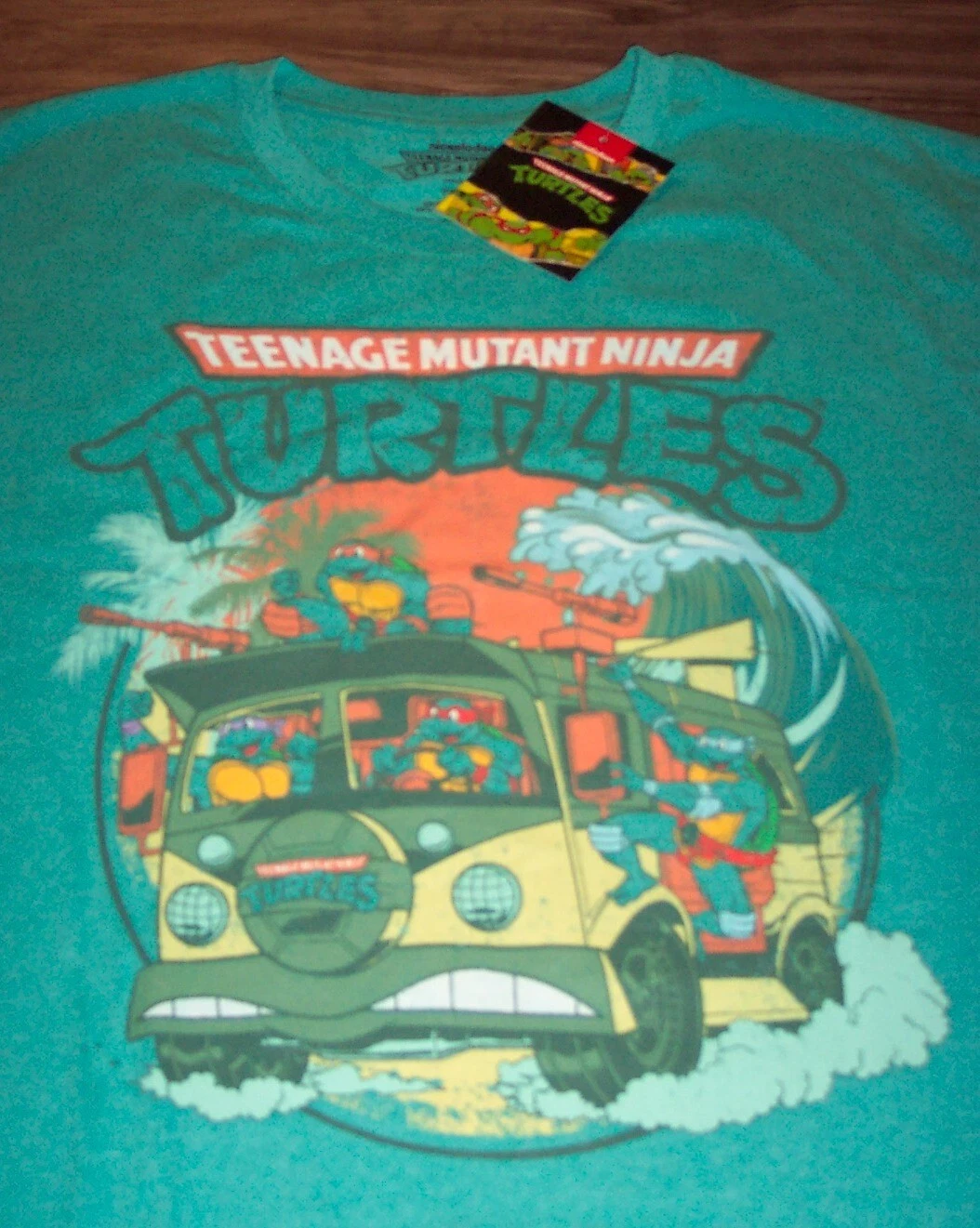 VINTAGE STYLE TEENAGE MUTANT NINJA TURTLES BEACH T-Shirt MENS MEDIUM NEW w/ TAG
