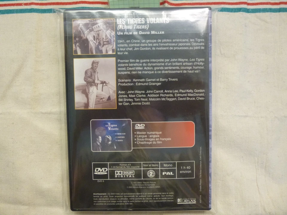 DVD : Les Tigres Volants - John WAYNE / John CARROLL / Guerre / Comme Neuf - Photo 2/2