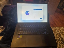 ASUS ROG Zephyrus M16 GU604 16" i9 32GB RAM 1TB SSD RTX 4070