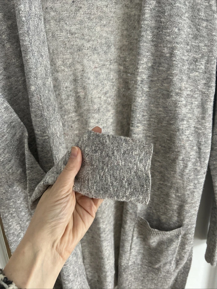 Cardigã Feminino Somona Cinza Frente Aberta Camadas Macias Tamanho Pequeno - Imagem 4 de 4