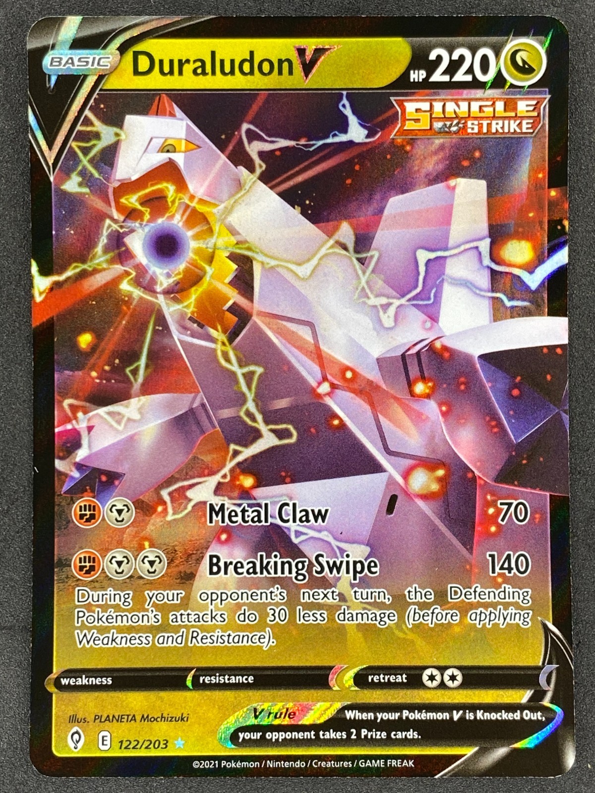 Pokémon Duraludon V 122/203 EVS Evolving Skies NM