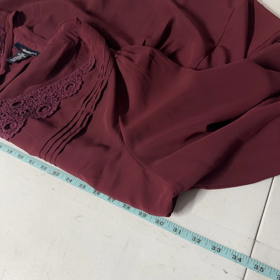 Blusa Top Transparente Denim 24/7 Borgoña Plisada Encaje Mangas 28W Capricho Foto 2 de 4