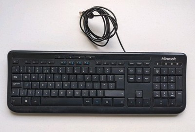 Microsoft Wired 600 Keyboard | QWERTY UK Layout | USB A | Nummernblock - Schwarz