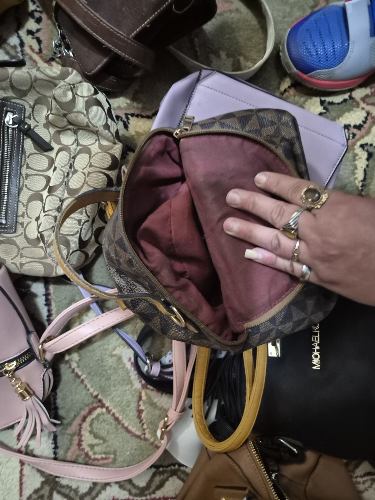 multiple purses - image 6