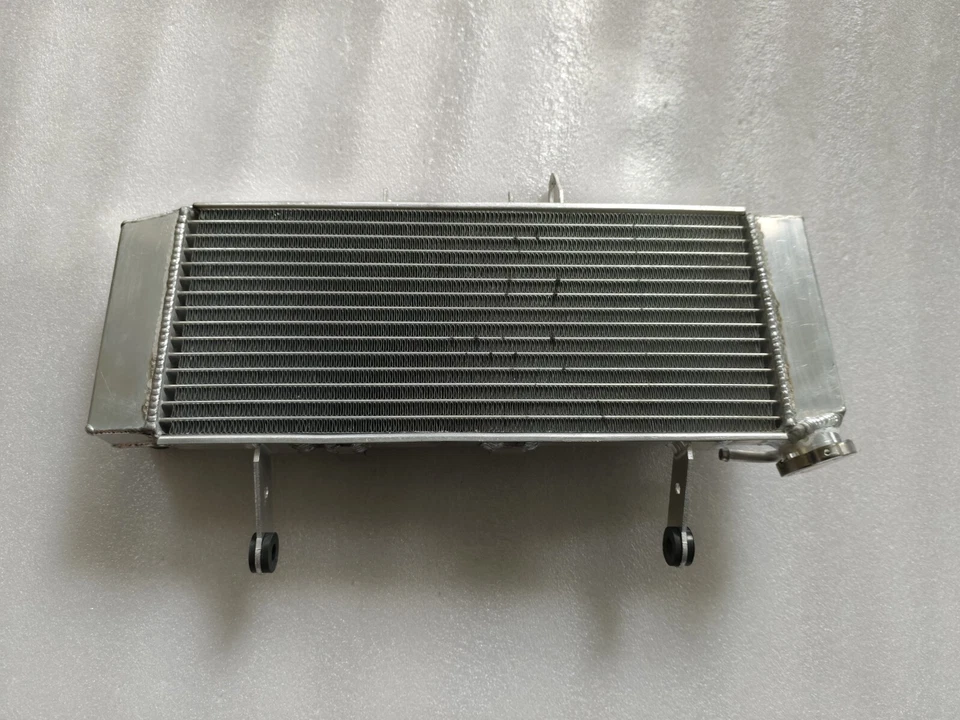 Radiador de aluminio para Suzuki SV650 SV650S SV650A 2003-2009 2004 2006 Foto 3 de 4