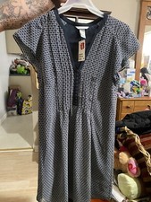 medium dresses