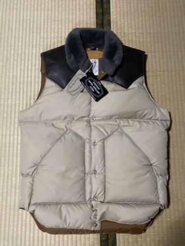 NWOT Rocky Mountain Featherbed Christy Puffer Vest 7/8 Black NWOT Rocky Mountain Featherbed Christy Puffer Vest 7/8 Black