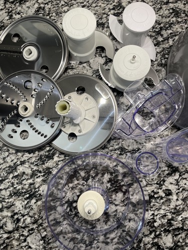 BEAUTIFUL KitchenAid Food Processor KFP0935QMY In Contour Silver With Case NWOB - Picture 12 of 20