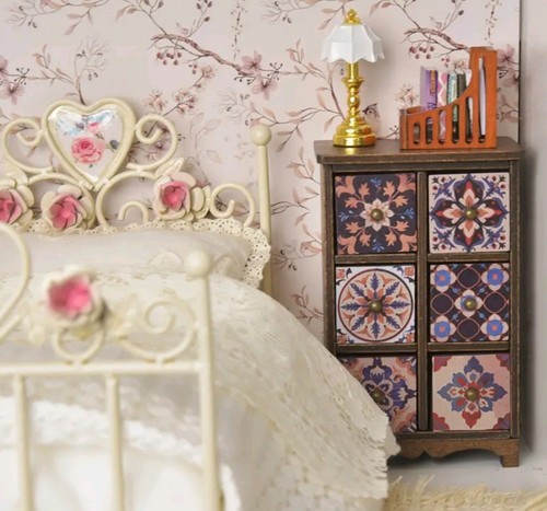 Miniature Dollhouse Decorative Boho Timber 6 Opening Draw Cabinet 1:12th Scale  - Bild 1 von 3