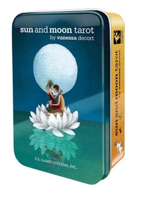 Sun and Moon in a Tin (Paperback or Softback)