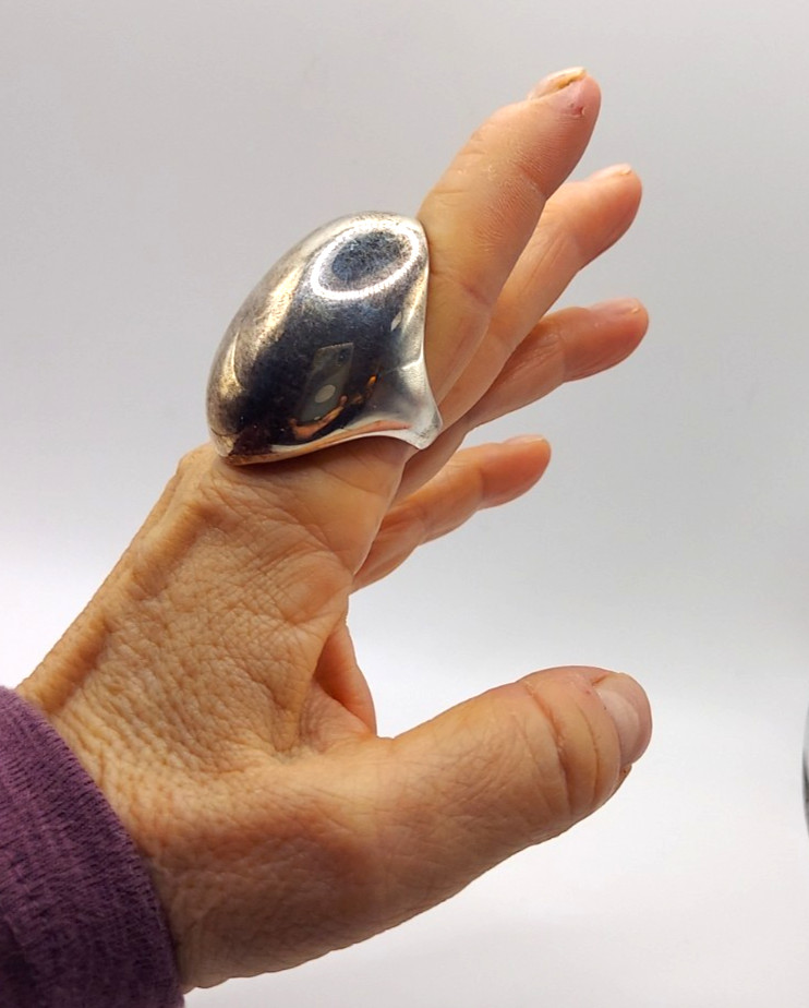 Massive VTG Solid 999 Silver Mexico Ring Artisan … - image 5