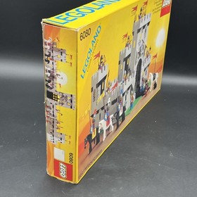 Vintage LEGO Set 6080, King's Castle, 100% Complete w/ Box & Instructions