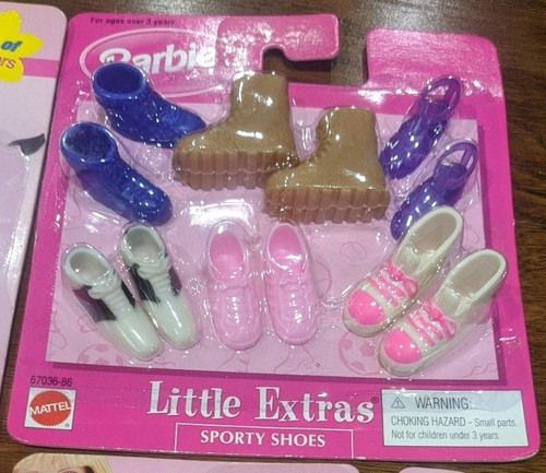 Vintage 1999 / 2000 Mattel Barbie Little Extras Shoes Hangers Accessories & More - Picture 7 of 8