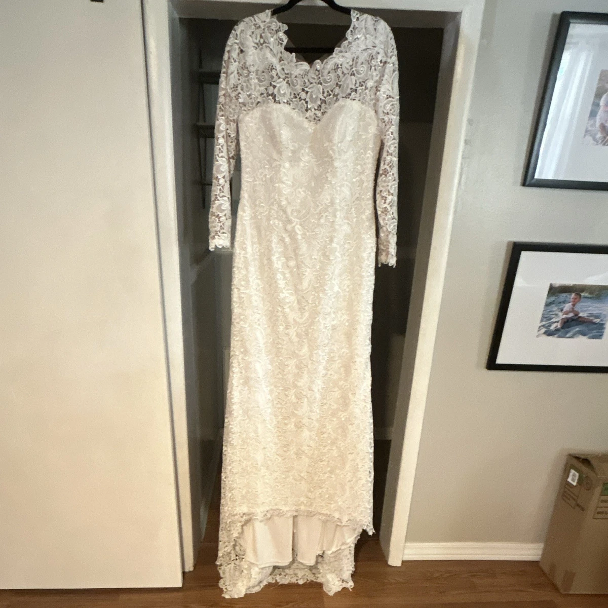 david's bridal long sleeve lace dress White by Vera Wang Long Sleeve Lace Wedding Dress. So chic for a Fall or Winter wedding especially