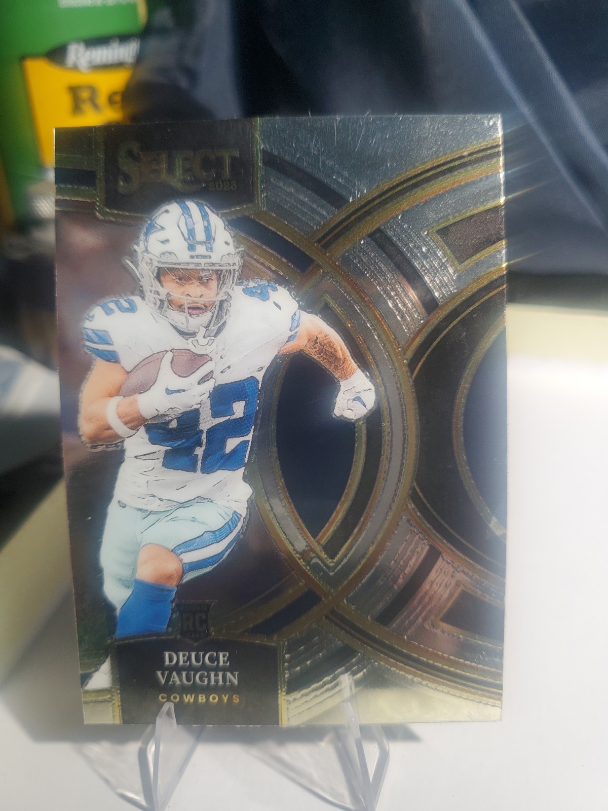 2023 Panini Select - Premier Level Deuce Vaughn #128 (RC)
