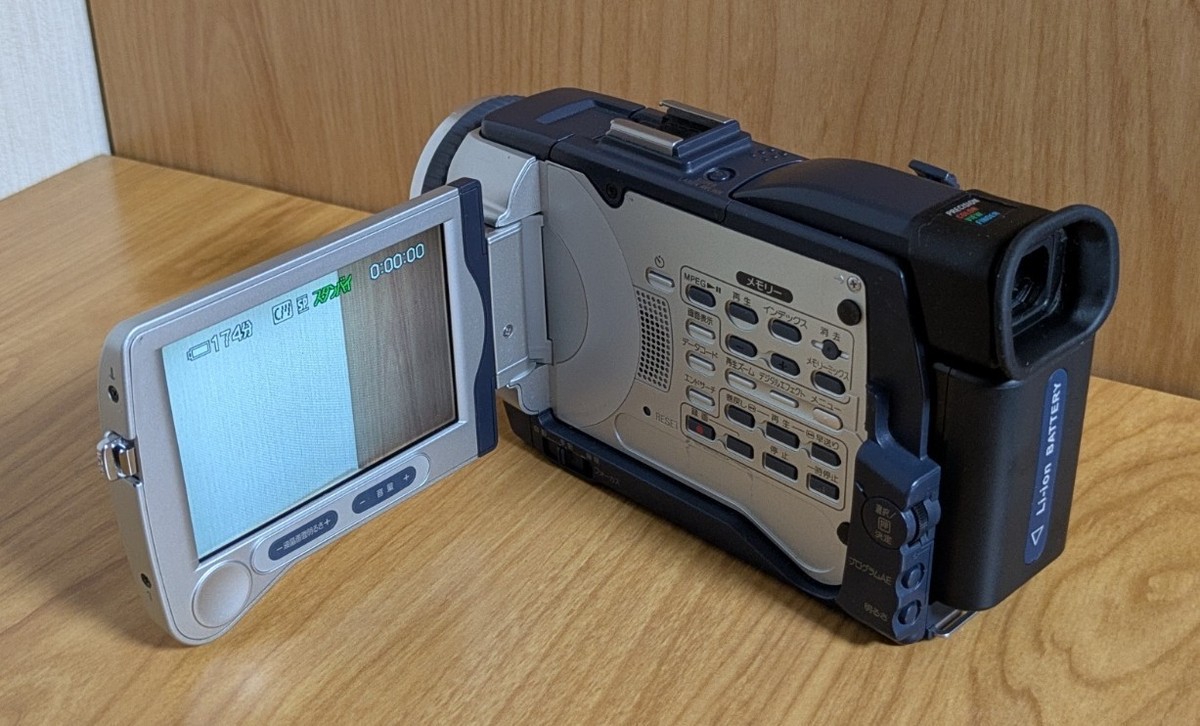 SONY DCR-TRV30 Handycam Camcorder NightShot MiniDV Japanese only