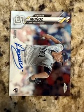 Andres Muñoz Topps 2020 Chrome RC Auto RA-AMU on card rookie autograph . rookie card picture