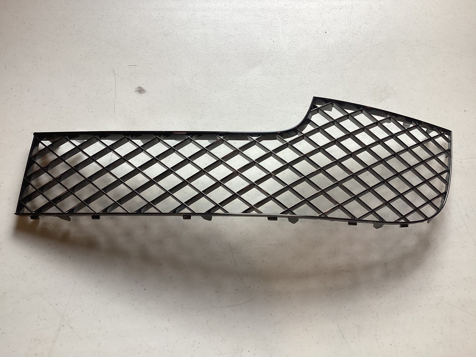 Bentley Continental GT GTC Front Bumper Left Driver Lower Inner Grille 3W3807681