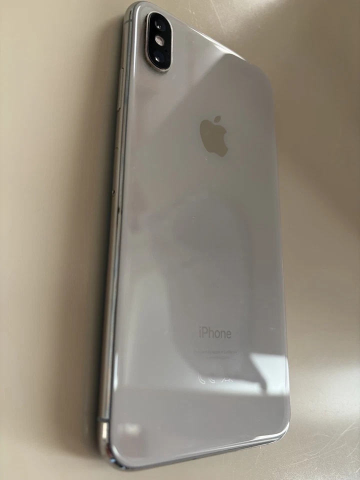 iPhone XS Max 64 GB - Immagine 2 di 4