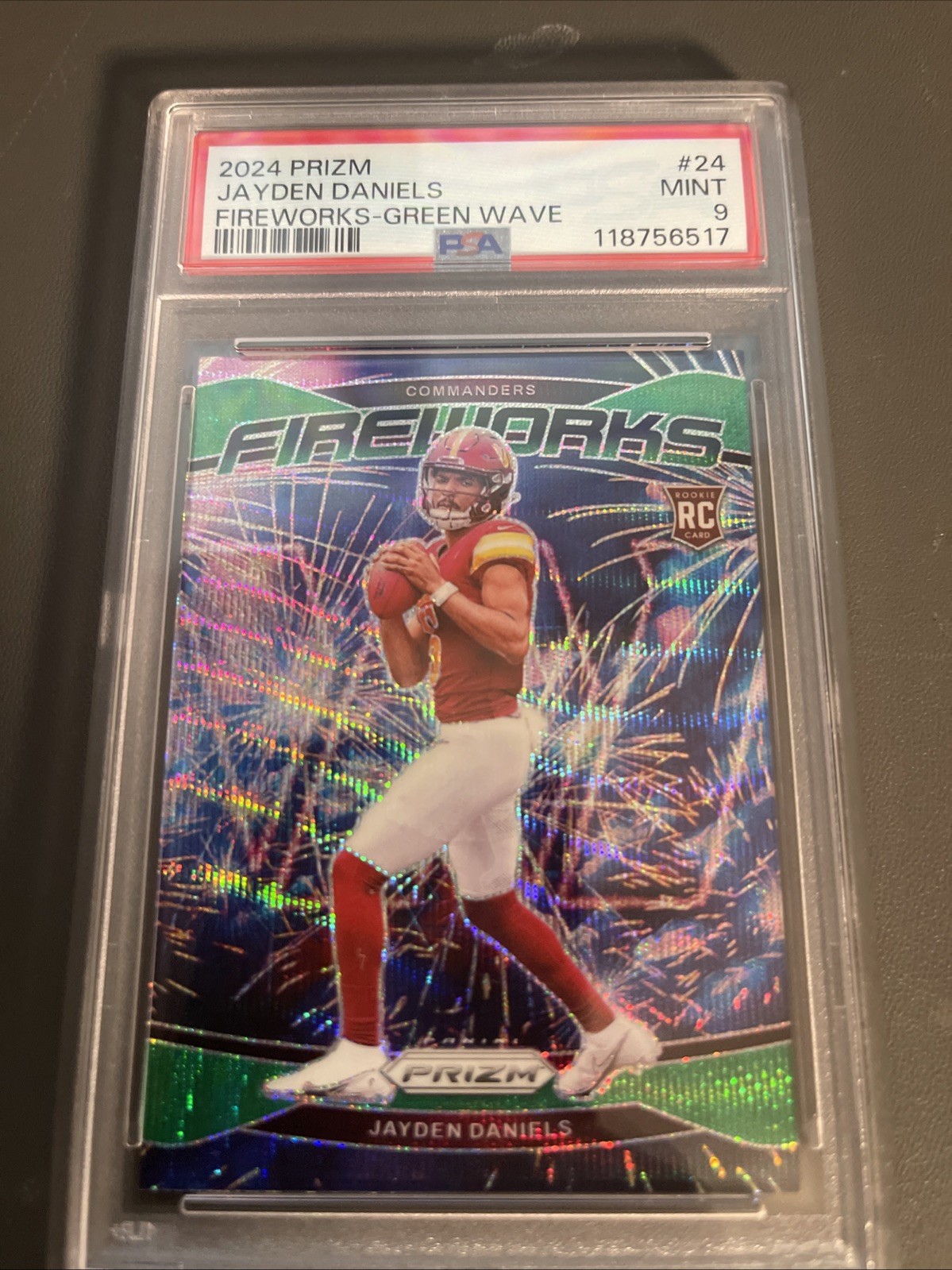 2024 Panini Prizm - Fireworks Jayden Daniels #24 Green Wave Prizm (RC)