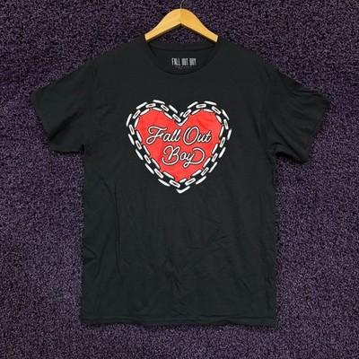 Fall Out Boy Chain in Heart T-Shirt Size Medium