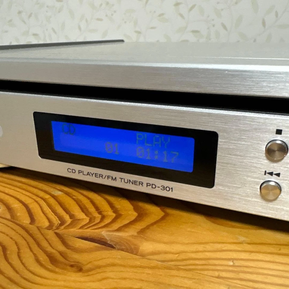 Teac PD-301-X CD Player With Wide FM Tuner USB - Image 2 of 4