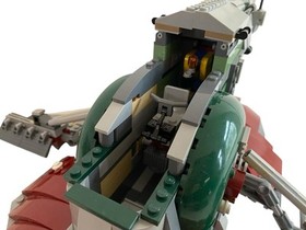 LEGO Star Wars 8097 Slave I Near Complete W/ Instructions- Incomplete