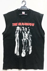 جانيس جانب مهمة t shirt the runaways 