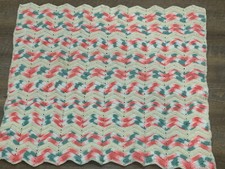 Vintage Handmade Baby Afghan 32x28 Beautiful 