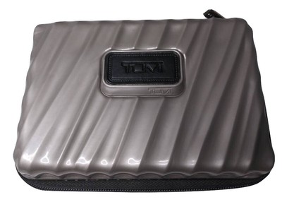 tumi hard case