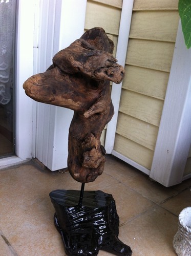 Scultura rustica in legno alla deriva, arte in legno naturale, scultura in legno unica, regalo per mamma - Foto 4 di 12
