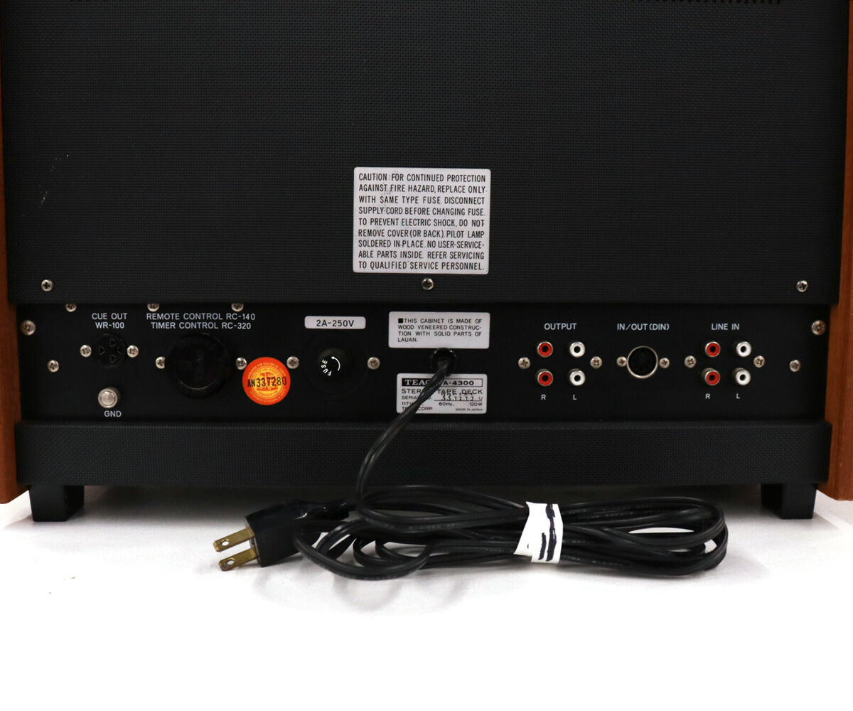 TEAC A-4300 Reel to Reel Tape Recorder, Stereo Tape Deck TEAC A-4300 Reel to Reel Tape Recorder, Stereo Tape Deck
