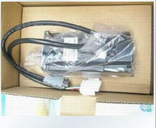 YASKAWA SGMAH-02A1A41 AC Servo Motor SGMAH02A1A41 New In Box Expedited Shipping