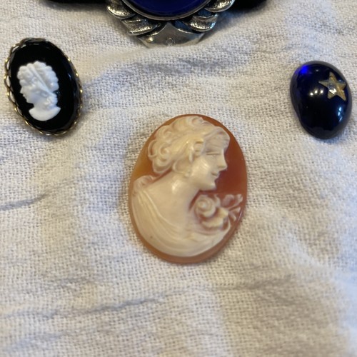 Vintage Antique 4 Piece Lot Cameo 2” Pendant Carved Shell Cam Coral - Picture 3 of 11