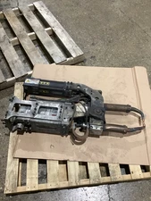 MILCO 665-16001-120 Pinch-Type Weld Gun USED