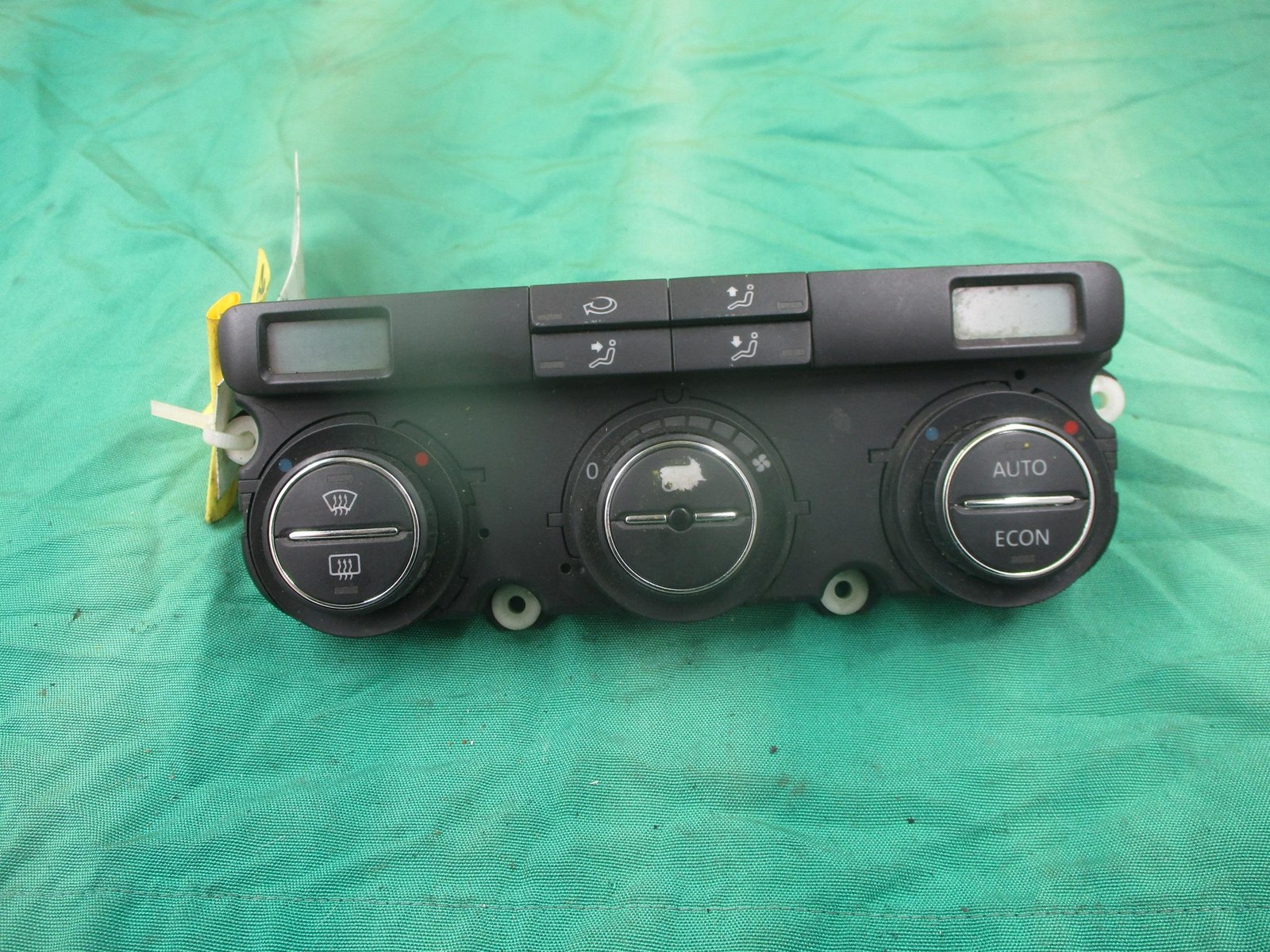 1K0820047JNWHS Blocco comando climatizzazione VOLKSWAGEN TOURAN (1T) 2.0 TDI