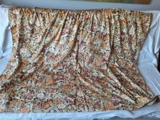 Wide curtain. Single - not pair. Floral design. W 340cm x L 127cm