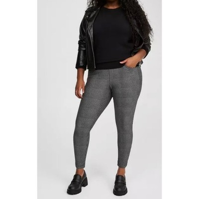 Studio by Torrid Pull-On Pocket Pixie Pants Plus Size 2R Plaid Skinny 2x 18 20