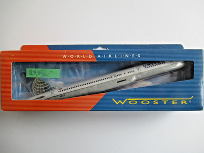 Modellflugzeuge 1:200 Wooster/ Herpa  Boeing 757 United Airlines