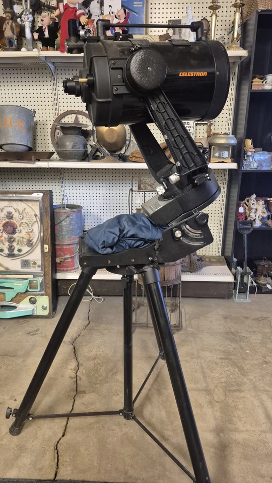 Celestron C8 8" f/10 SCT Teleskop mit Trippod Starbright Beschichtungen - Bild 3 von 4