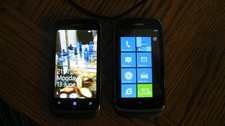 2 X NOKIA 610 MOBILE PHONE AND CHARGER