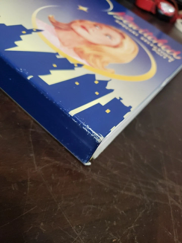 Japanese Laserdisc Box Set Bewitched: Special Selection Part 1 PILF-7370 W17 - Image 3 of 4