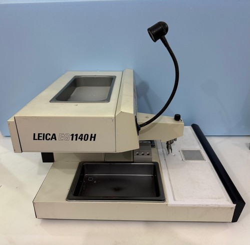 Leica EG1140 H Paraffin Embedding Center – Powers On Briefly, Then Shuts Off - Picture 3 of 5