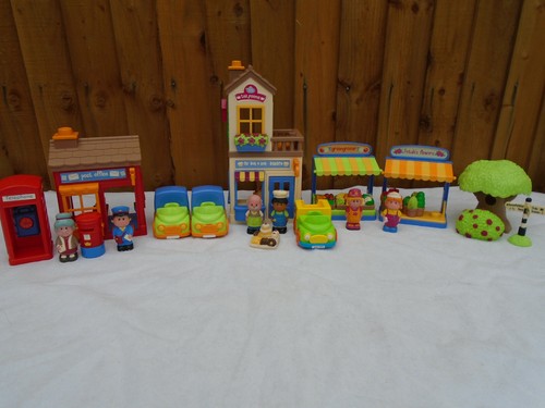 Bakers Greengrocer Petulas Flowers 