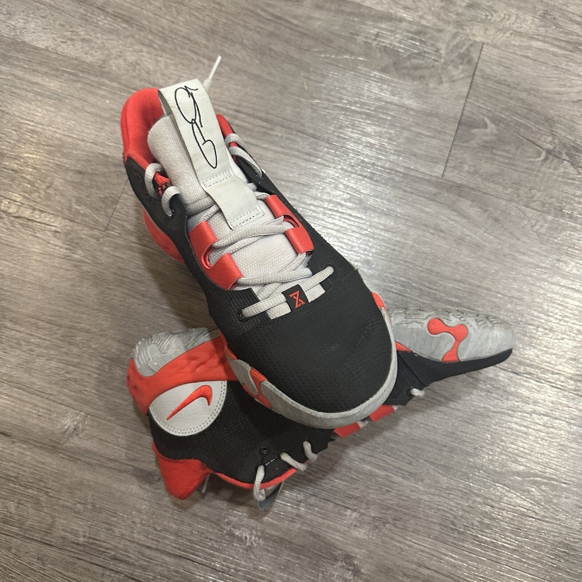 シューズ NIKESHOXTLBLACK/UNIVERSITYRED Nike PG 6 NBY Black University Red Mens Basketball Shoes