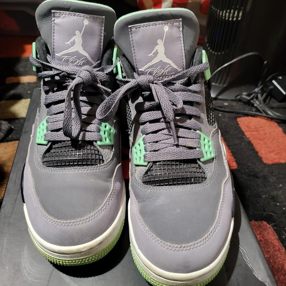Nike Jordan 4 Retro Green Glow Mens Size 8.5 (Womens 10  display picture 3
