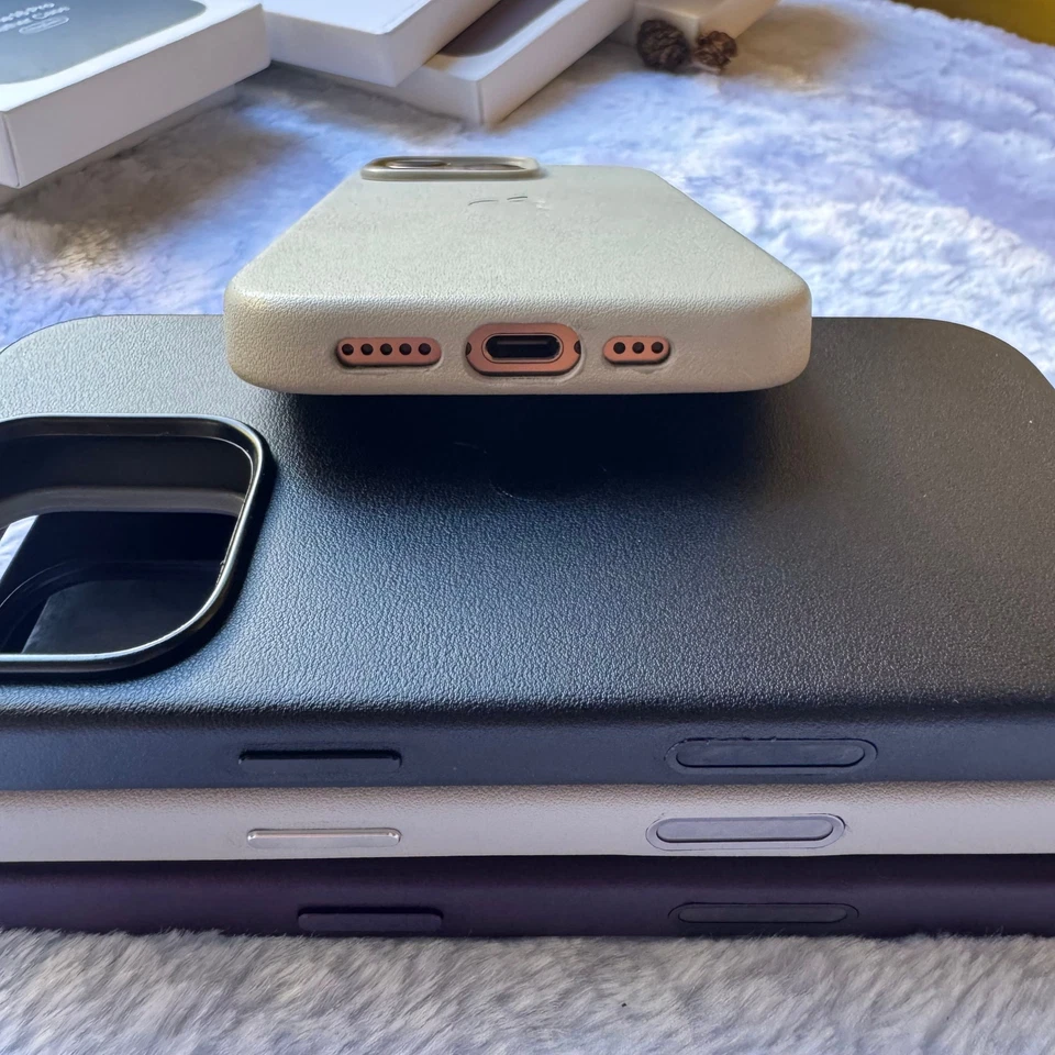 Slim Luxury Leather Case With Magnetic For iPhone 12 13 14 15 16 Pro 17 Pro Max - Image 3 of 4