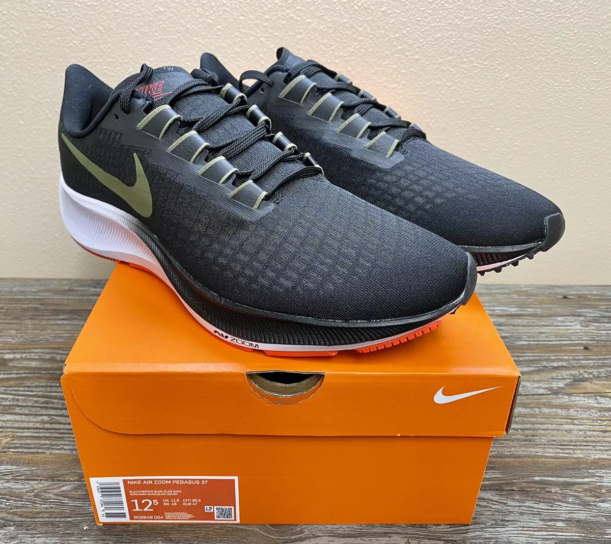 nike zoom pegasus 37 black